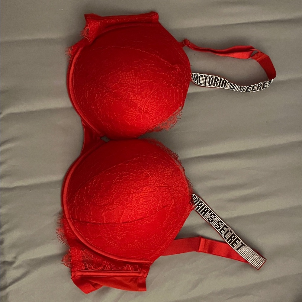 Victoria's Secret Fiery Red Lace Bra Push Up! Rhinestones!